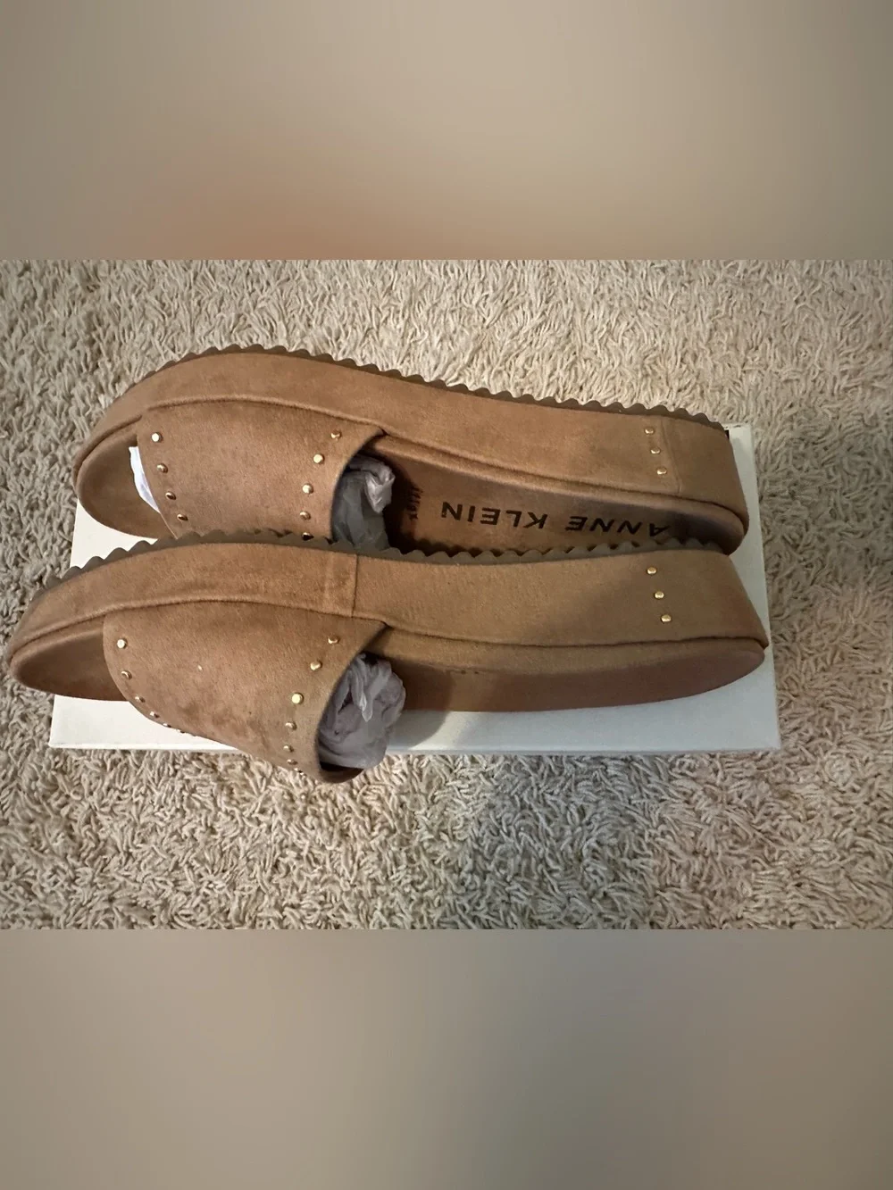 NWT ANNE KLEIN FAUX SUEDE SANDAL - Picture 4 of 7